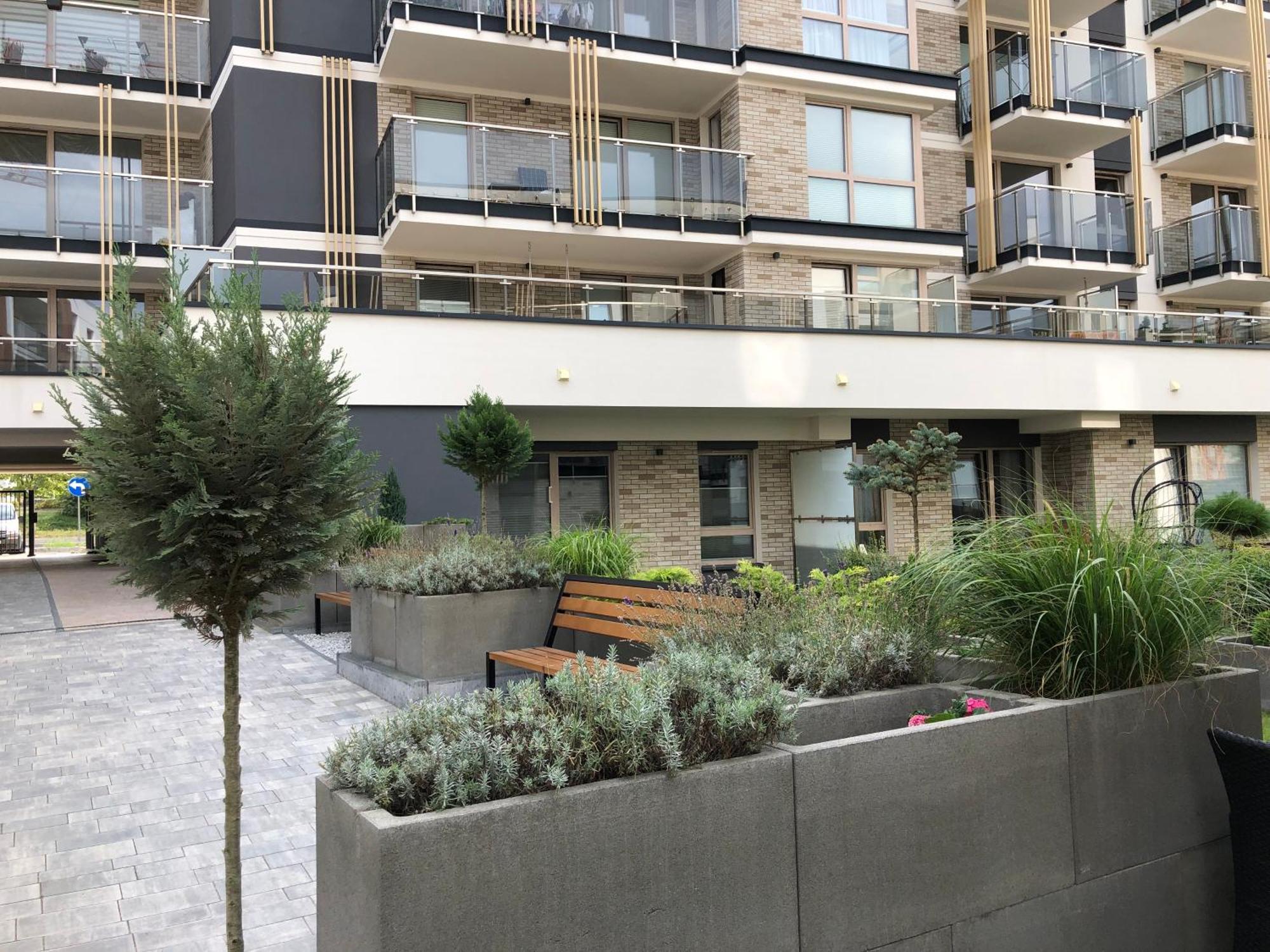 Komfortowe Apartamenty Kielce Klonowa ,Ogrodek, Garaz Podziemny, Samodzielne Wejscie Na Kod 24H 外观 照片