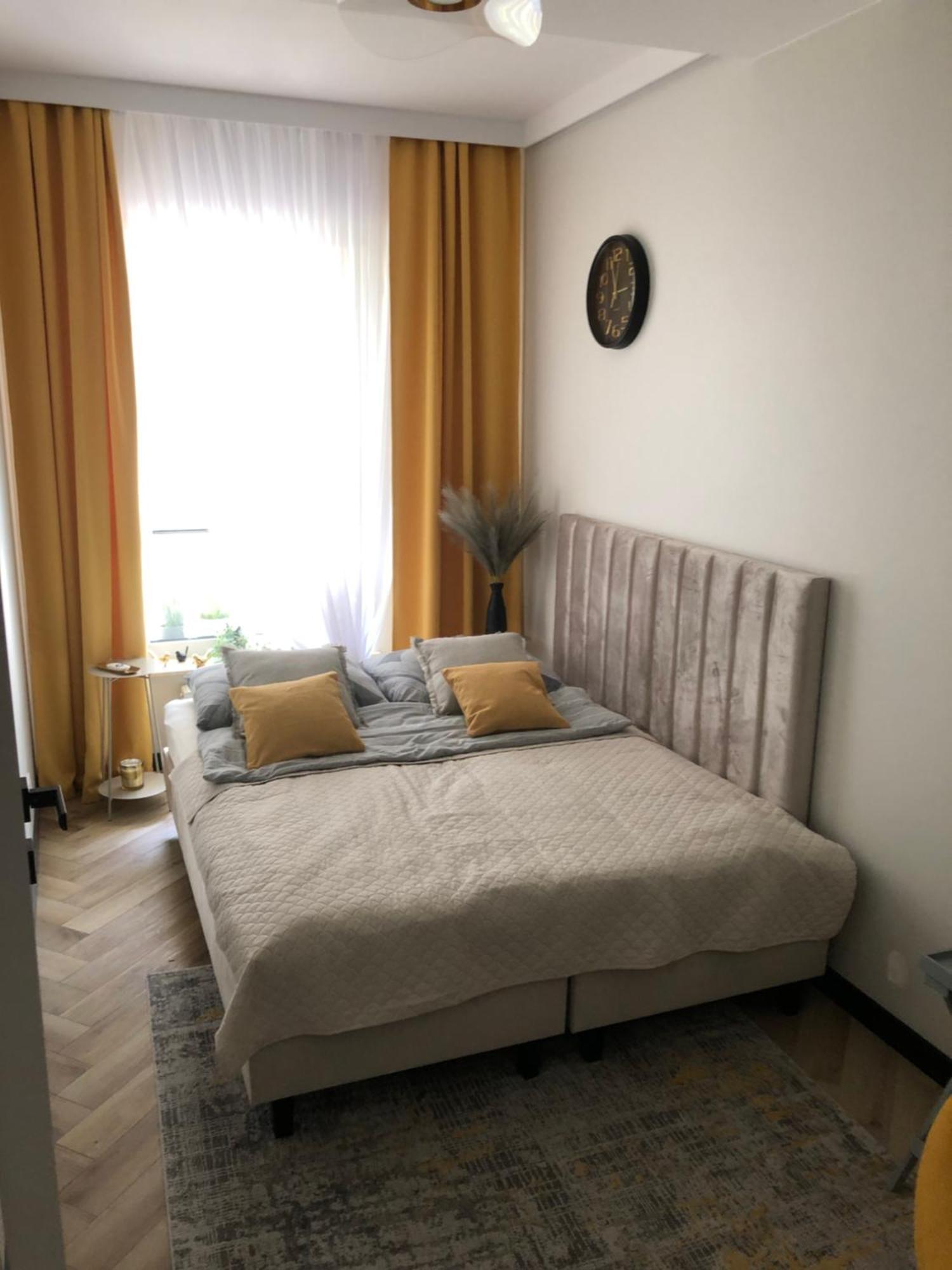 Komfortowe Apartamenty Kielce Klonowa ,Ogrodek, Garaz Podziemny, Samodzielne Wejscie Na Kod 24H 外观 照片