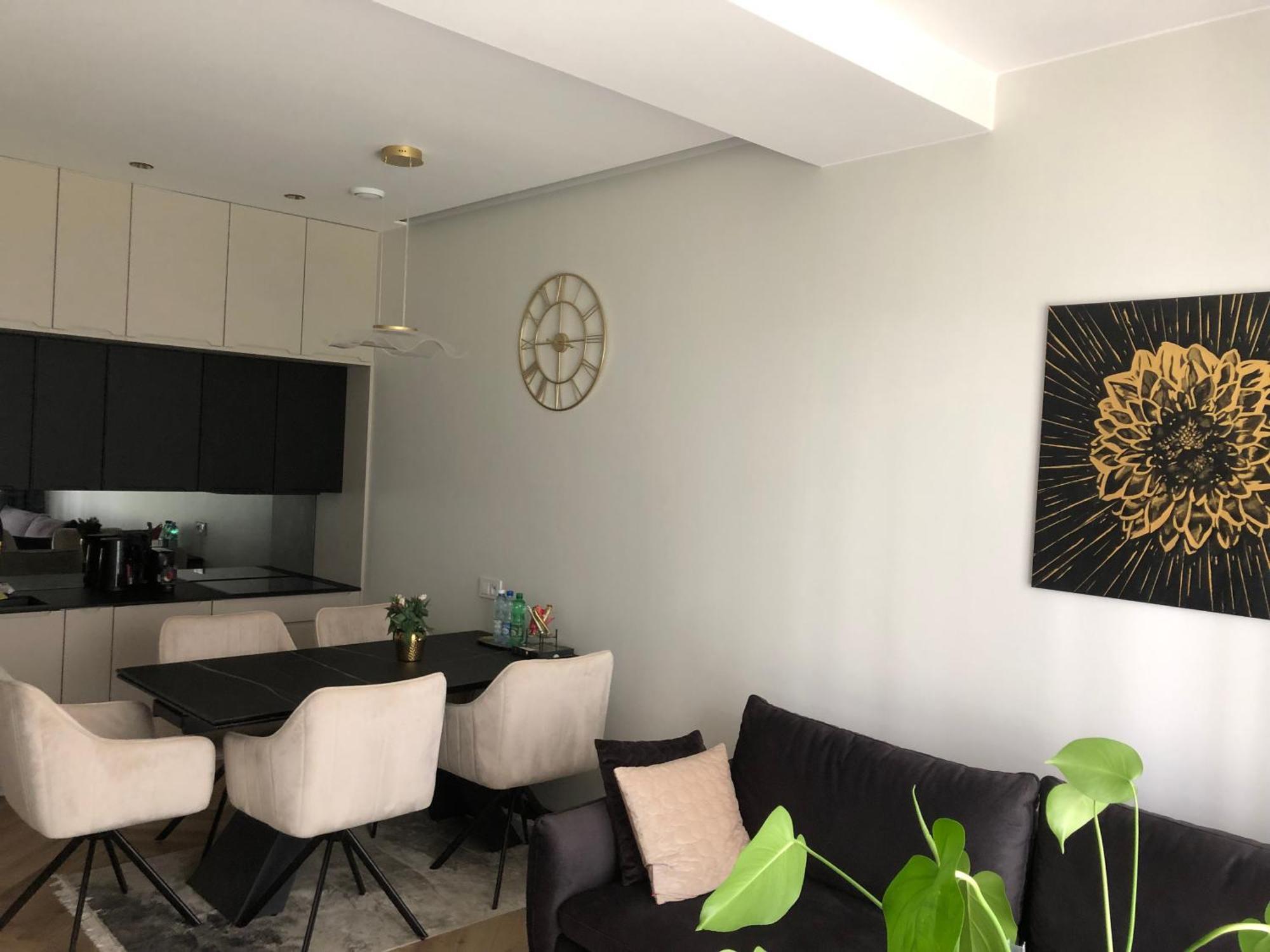 Komfortowe Apartamenty Kielce Klonowa ,Ogrodek, Garaz Podziemny, Samodzielne Wejscie Na Kod 24H 外观 照片