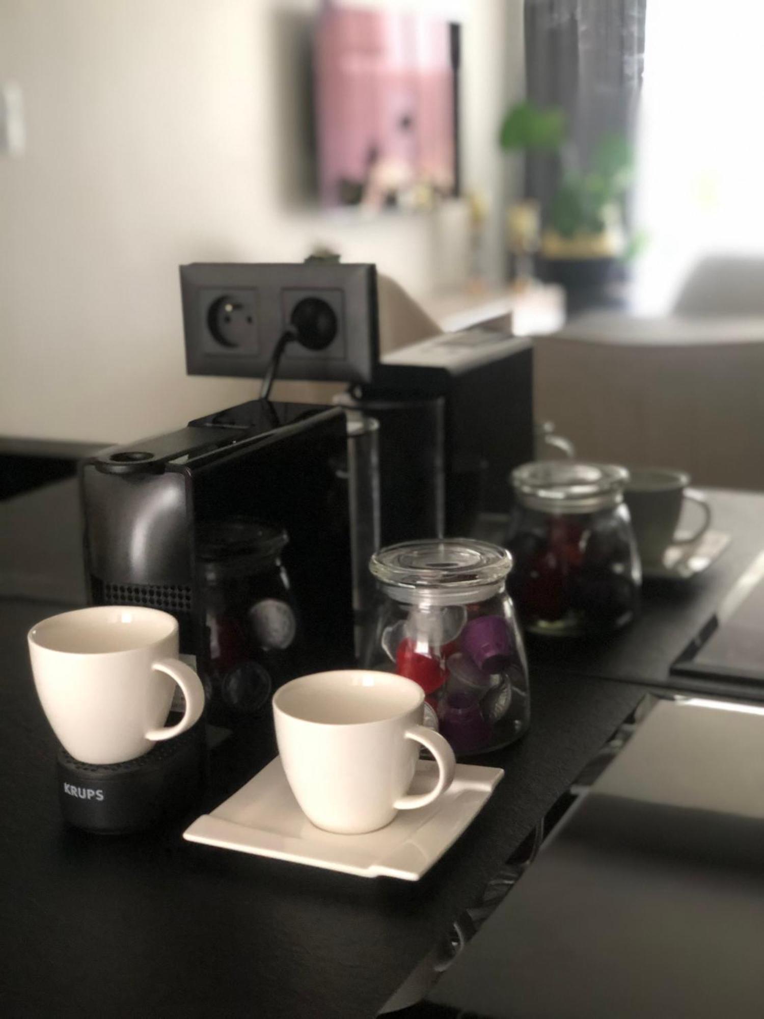 Komfortowe Apartamenty Kielce Klonowa ,Ogrodek, Garaz Podziemny, Samodzielne Wejscie Na Kod 24H 外观 照片