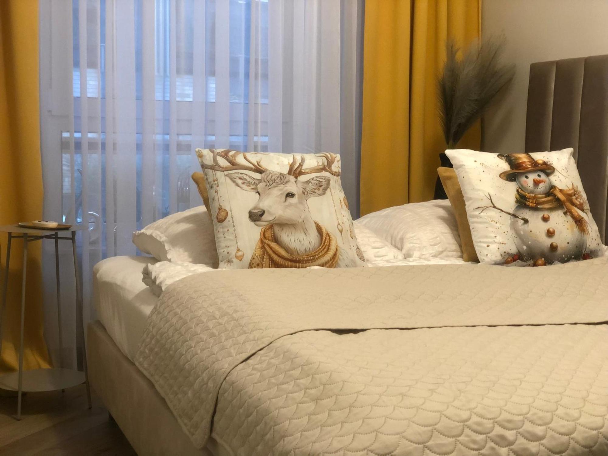 Komfortowe Apartamenty Kielce Klonowa ,Ogrodek, Garaz Podziemny, Samodzielne Wejscie Na Kod 24H 外观 照片